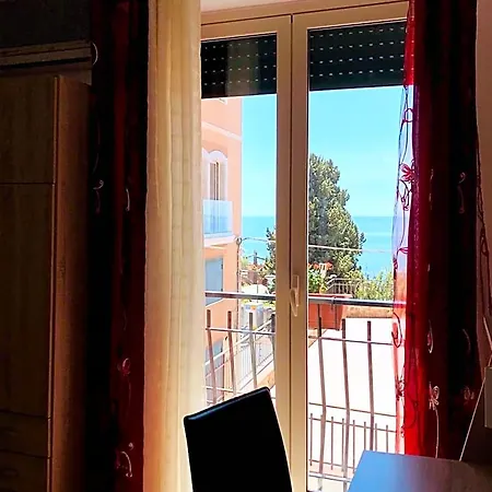 فندق مبيت وإفطار Antonella 3*