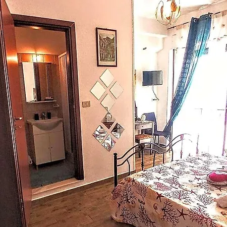 Antonella 3* تاورمينا
