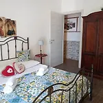 Couette-café Antonella 3*